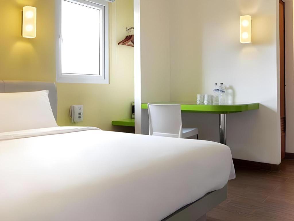 Amaris Hotel Mangga Besar Τζακάρτα Εξωτερικό φωτογραφία